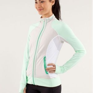 Lululemon Run Beach Runner Jacket